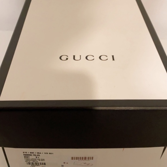 Gucci White Women Fabric Upper and Rub Print Logo Soft Flats - Picture 2 of 3